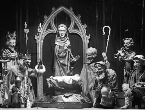 Das-Gotteskind-Gerhards-Marionetten