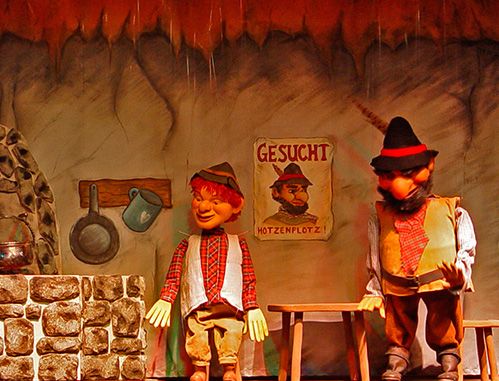 Neues-vom-Raeuber-Hotzenplotz-Gerhards-Marionetten
